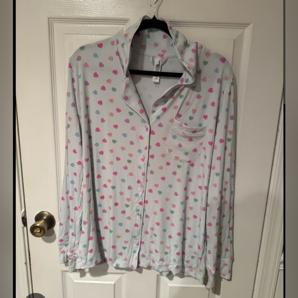 🩷🩵SKIMS Candy Heart Print Top🩵🩷